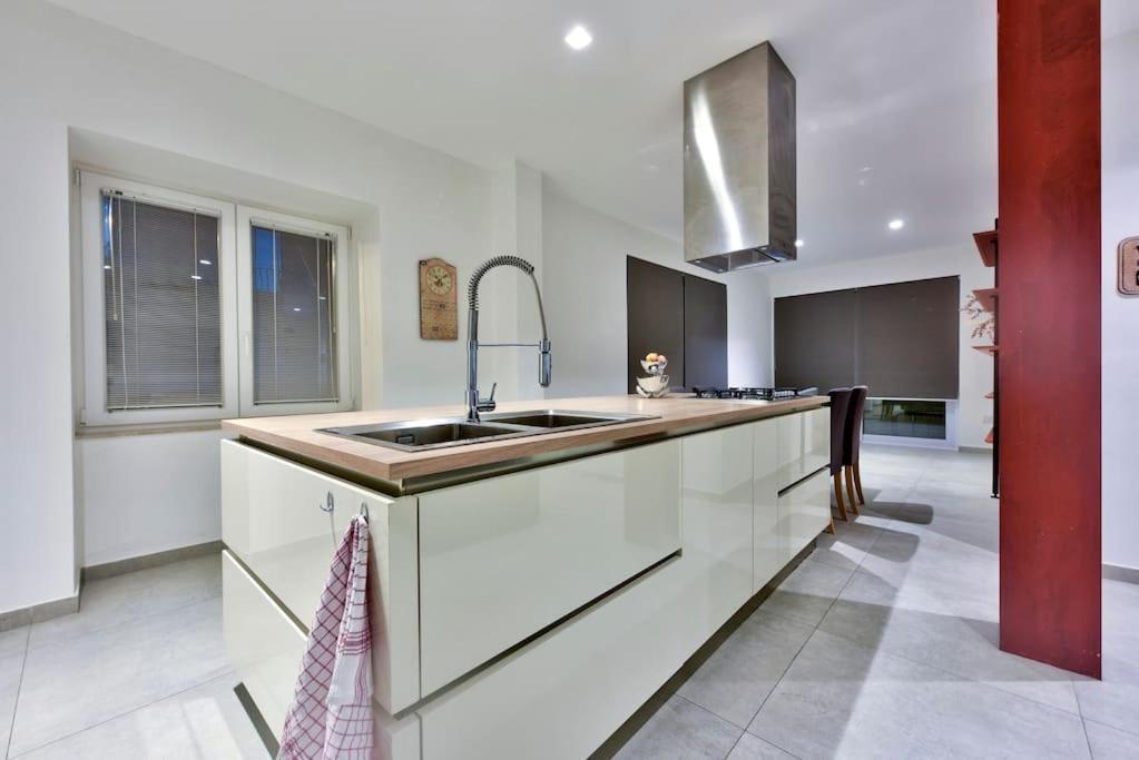 Modern 3 Bed & 2 Bth Apt סליאמה מראה חיצוני תמונה